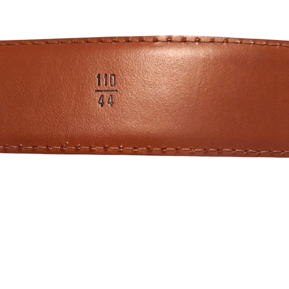 Louis Vuitton Authentic Epi Belt - Picture 7 of 11